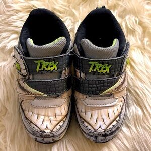 Jurassic world t-rex dinosaur light up sneakers size 10 toddler boy kids